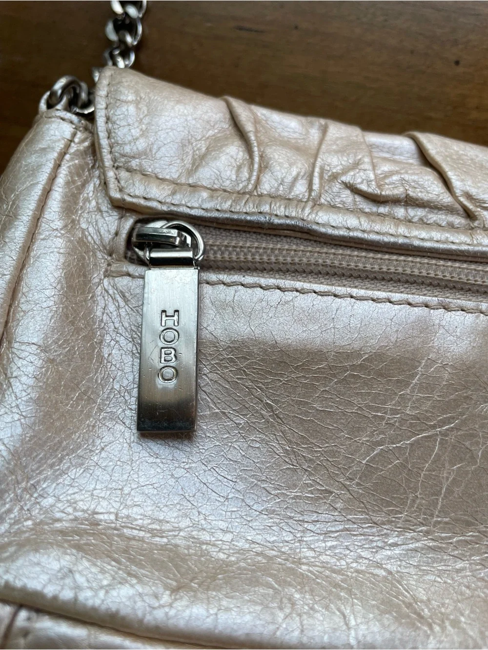 HOBO Cream Champagne Metallic Leather East-West Shoulder Bag with Chain Strap